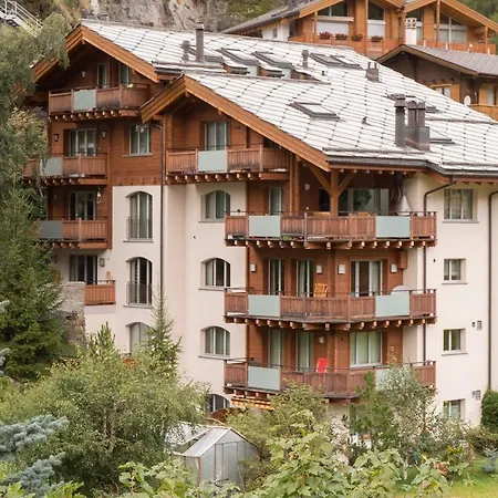 A Calm & Charm - Haus Haro Lägenhet Zermatt